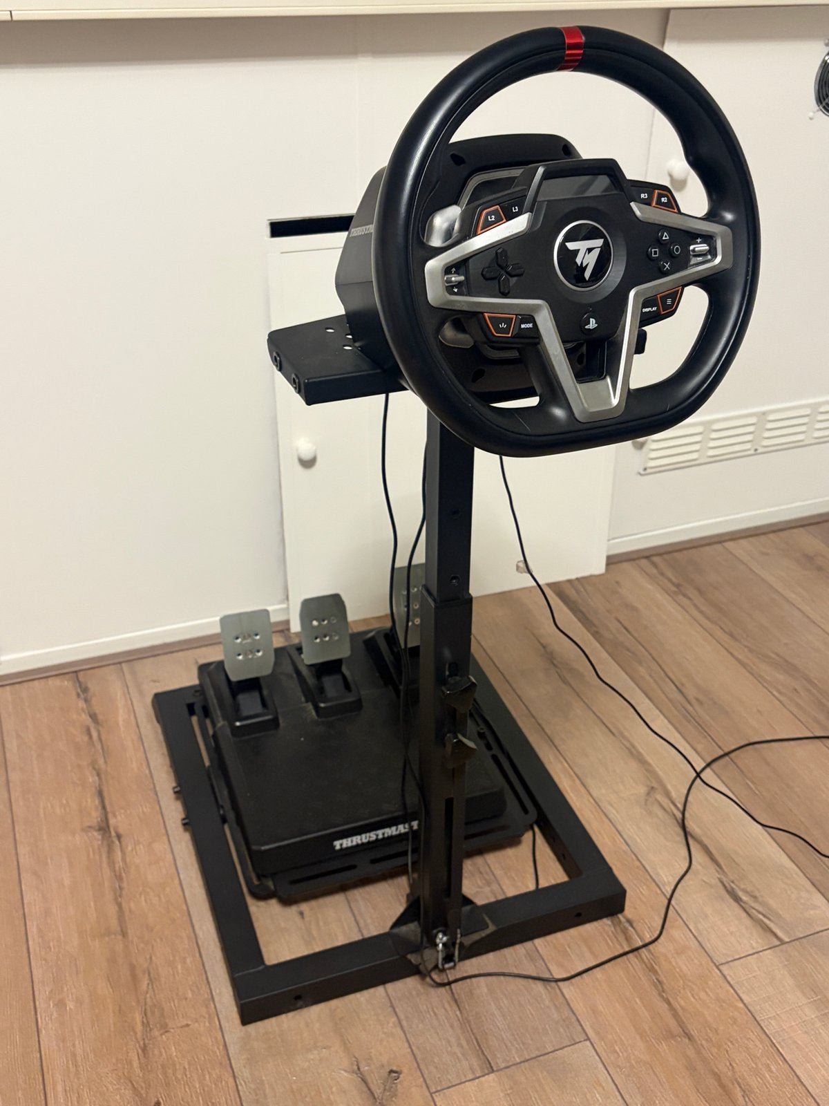 Thrustmaster T248 racestuur met pedalen en stand, Ophalen, Overige merken, Zo goed als nieuw