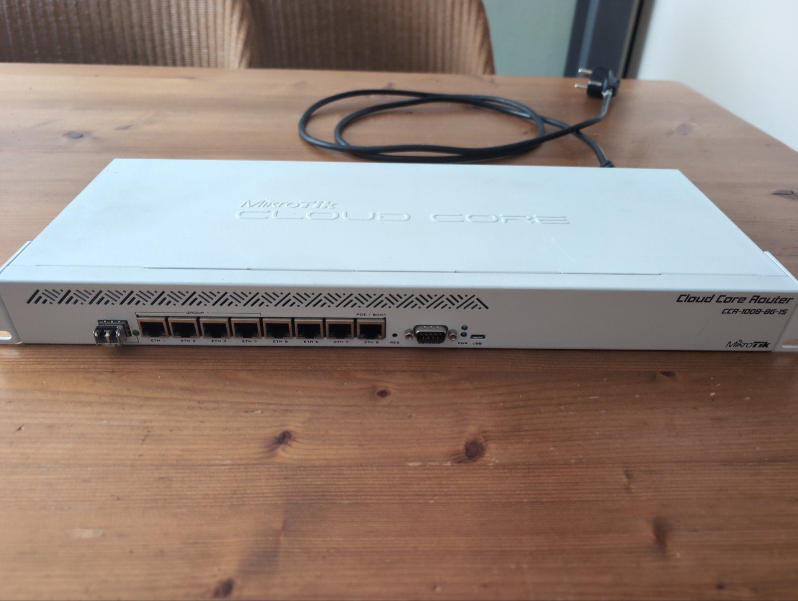 Mikrotik Cloud Core Router CCR-1009-8G-1S, Ophalen of Verzenden, Gebruikt, Router, Mikrotik