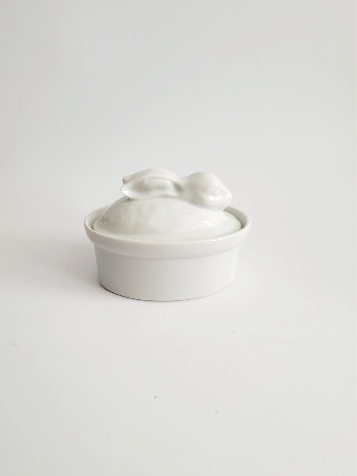 Izgs schaaltje plus deksel konijn brocante servies, Ophalen of Verzenden