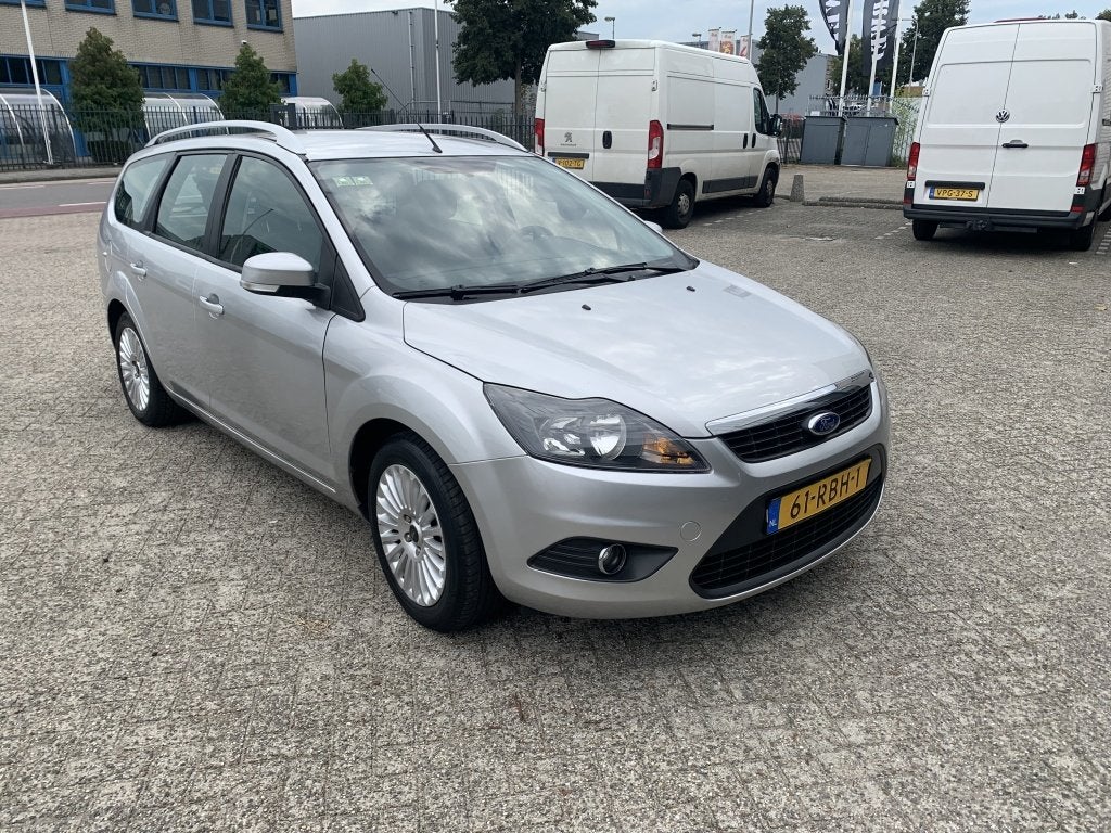 Ford FOCUS Wagon 1.6 Comfort apk tot 12/06/2027 (bj 2011), Auto's, Focus, Gebruikt, 4 cilinders, 635 kg