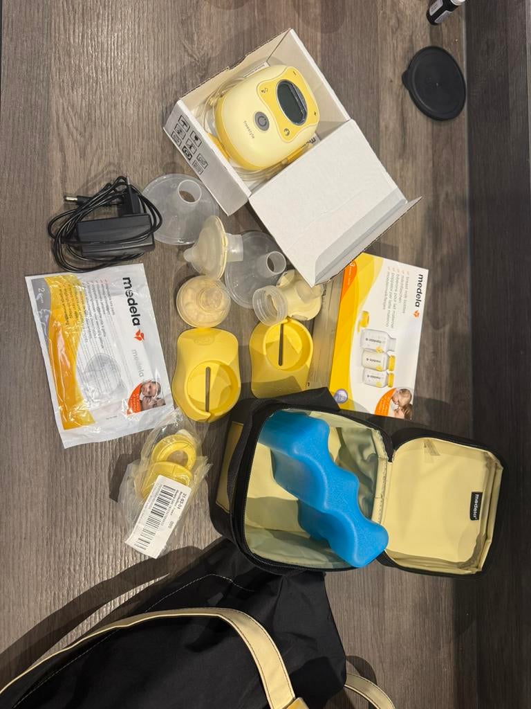 Medela freestyle kolfset, Ophalen of Verzenden, Gebruikt, Borstkolf