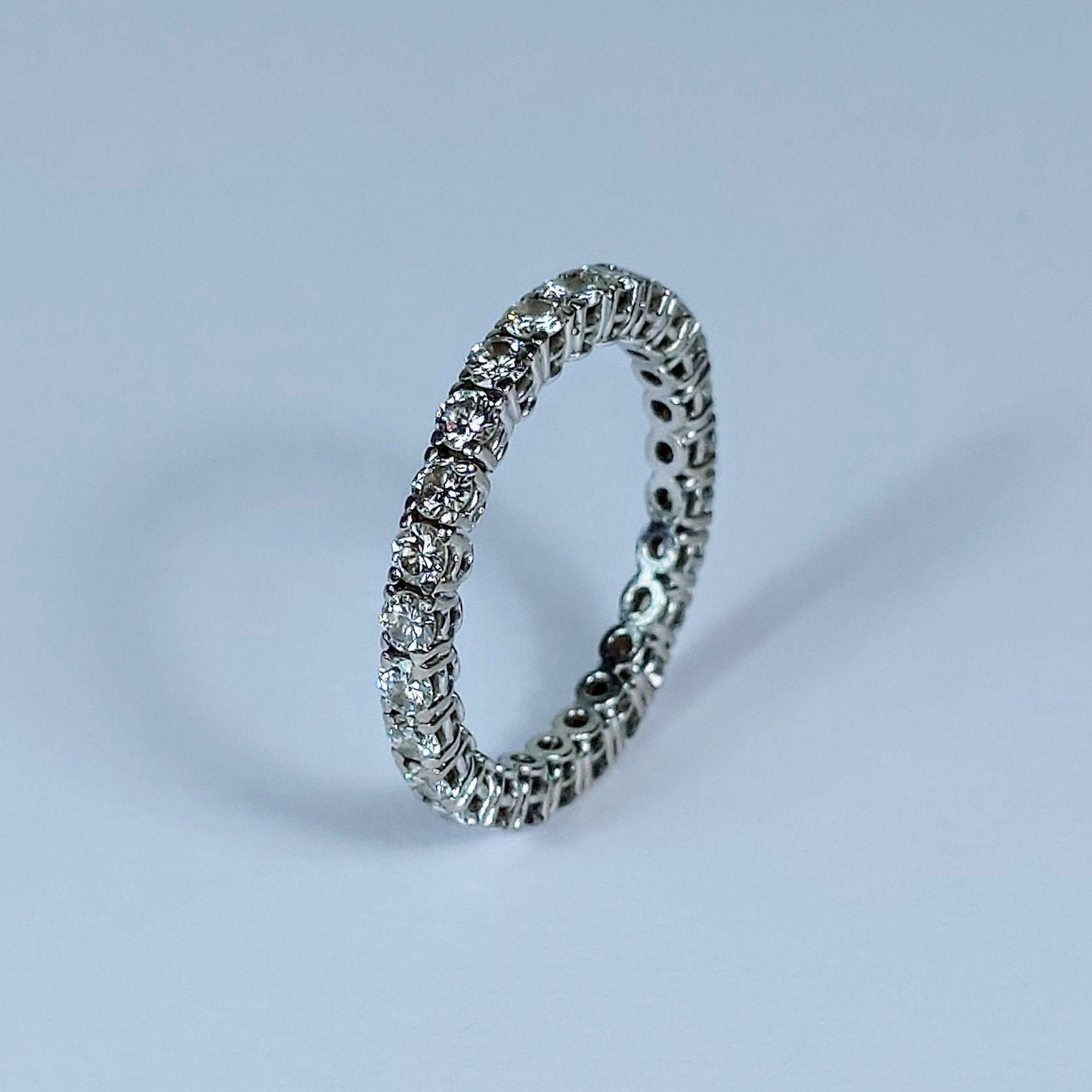 Witgouden alliance ring met diamanten , Sieraden, Tassen en Uiterlijk, Ringen, 18 tot 19, Wit, Ophalen of Verzenden, Zo goed als nieuw