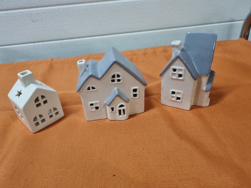 kersthuisjes grijs wit met verlichting, Ophalen of Verzenden, 'T Olde Gre-j, Info@toldegrej.nl, Endepoelstraat 20f Didam