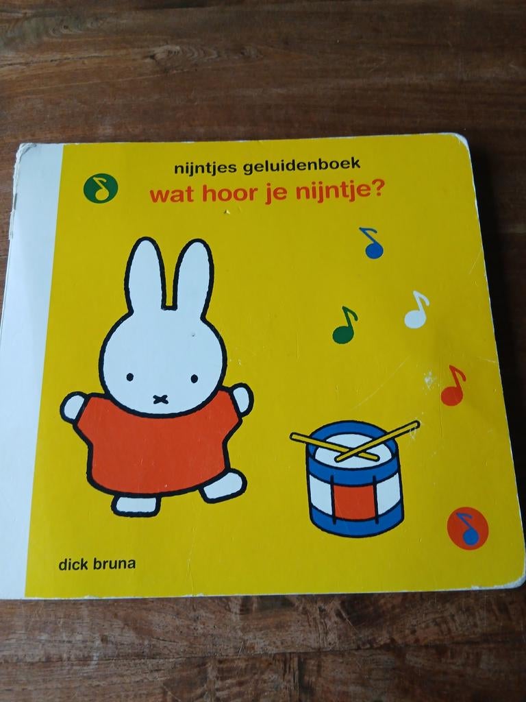 Nijntjes Geluidenboek: Wat hoor je Nijntje?, Boeken, Ophalen of Verzenden, Gelezen