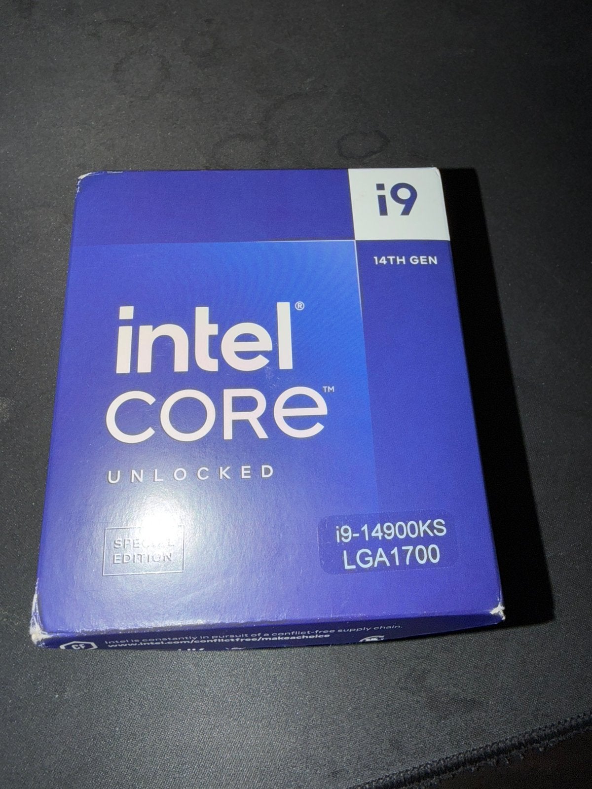 Intel Core i9-14900KS Processor (nieuw ongeopend gesealed), Computers en Software, Processors, Ophalen of Verzenden, Zo goed als nieuw