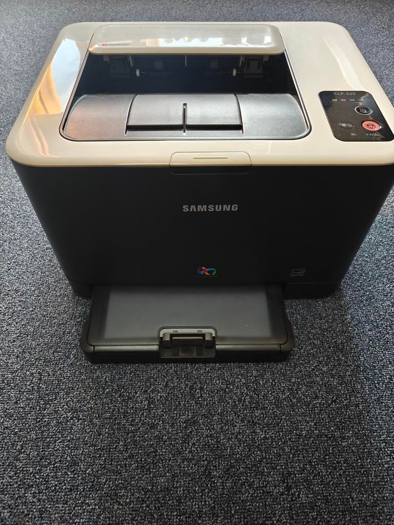 Samsung CLP-325W Laserprinter - Nieuwstaat, incl. kabels, Computers en Software, Printers, Ophalen, Kleur printen, Printer, LED-printer