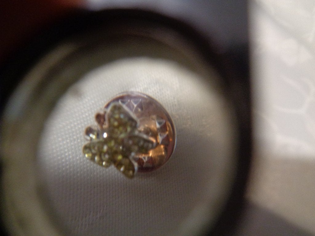 zilverkl jas pin vlinder uit strass nr br 034, Ophalen of Verzenden, Nieuw, Dier of Natuur, Speldje of Pin