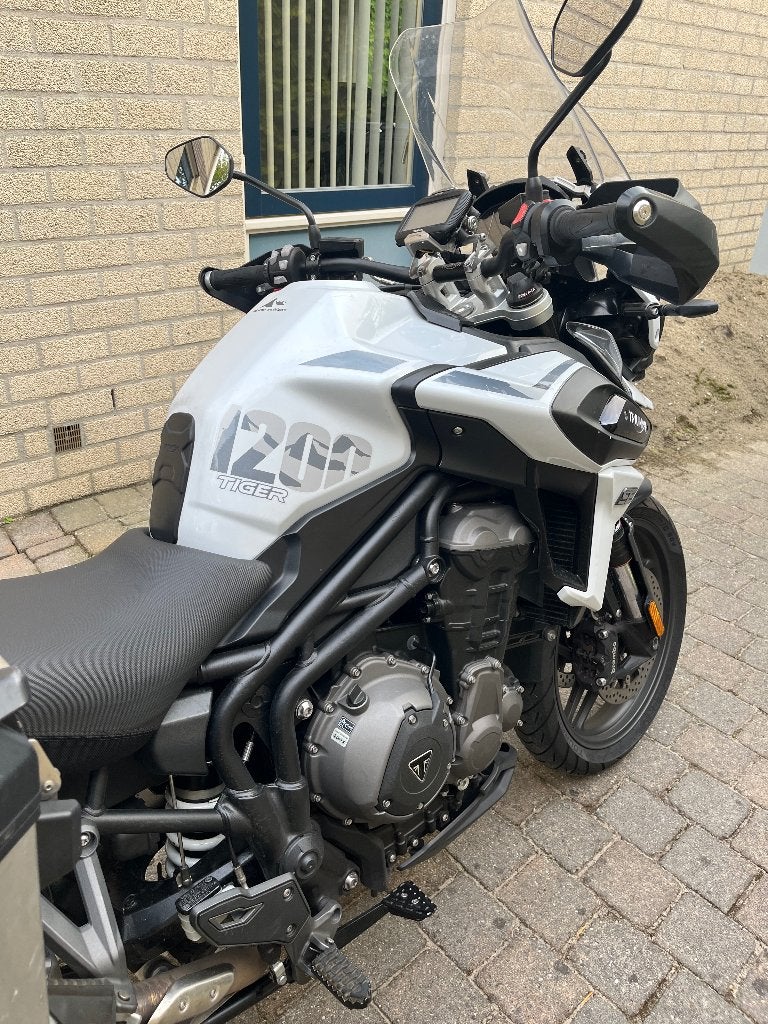 Triumph Tiger 1200 Alpine Edition, 1215 cc, Occasion, Motorrijbewijs A, Handvatverwarming