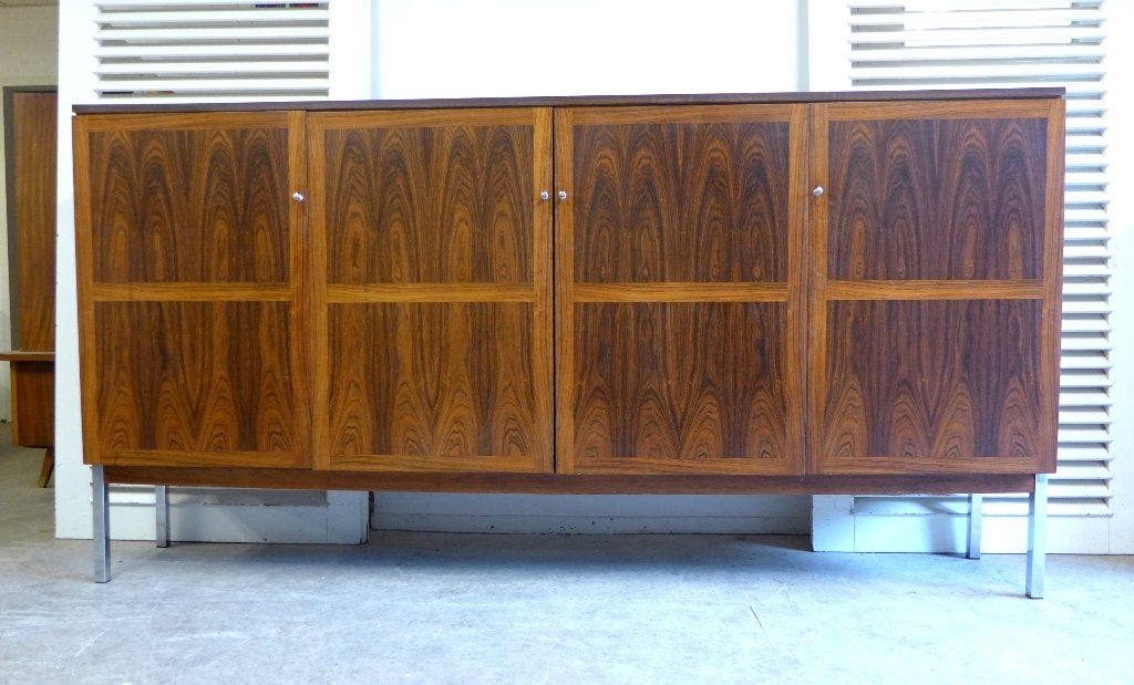 Foto 16 van Prachtige vintage werkbank toonbank  ladekast