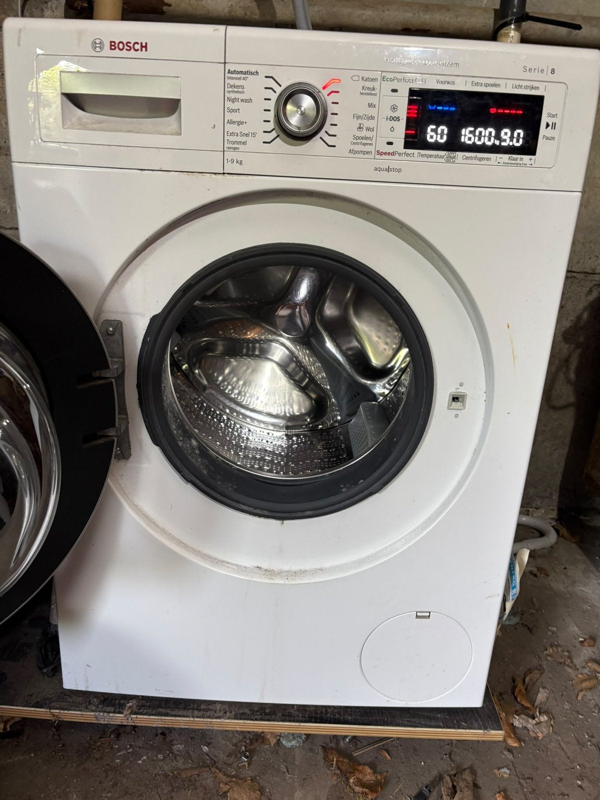 Bosch wasmachine, Ophalen, Gebruikt, 1200 tot 1600 toeren