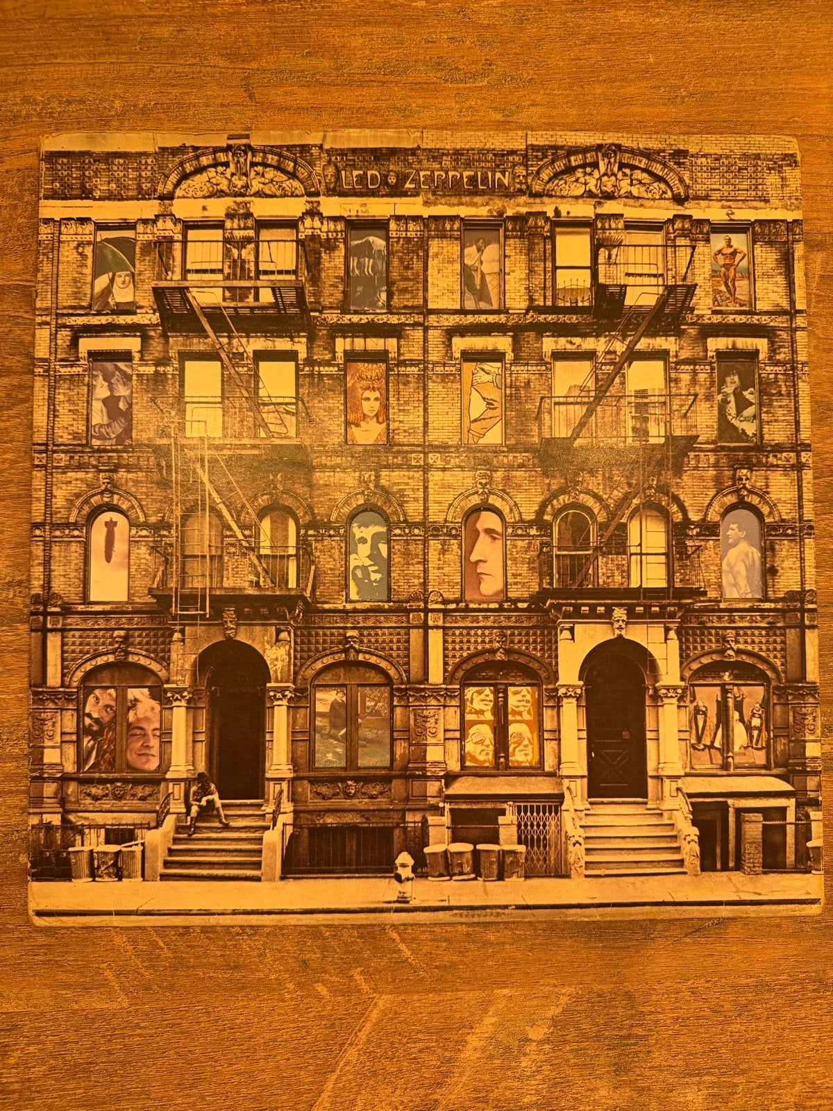 LP , Led Zeppelin - Physical Graffiti (Vinyl)