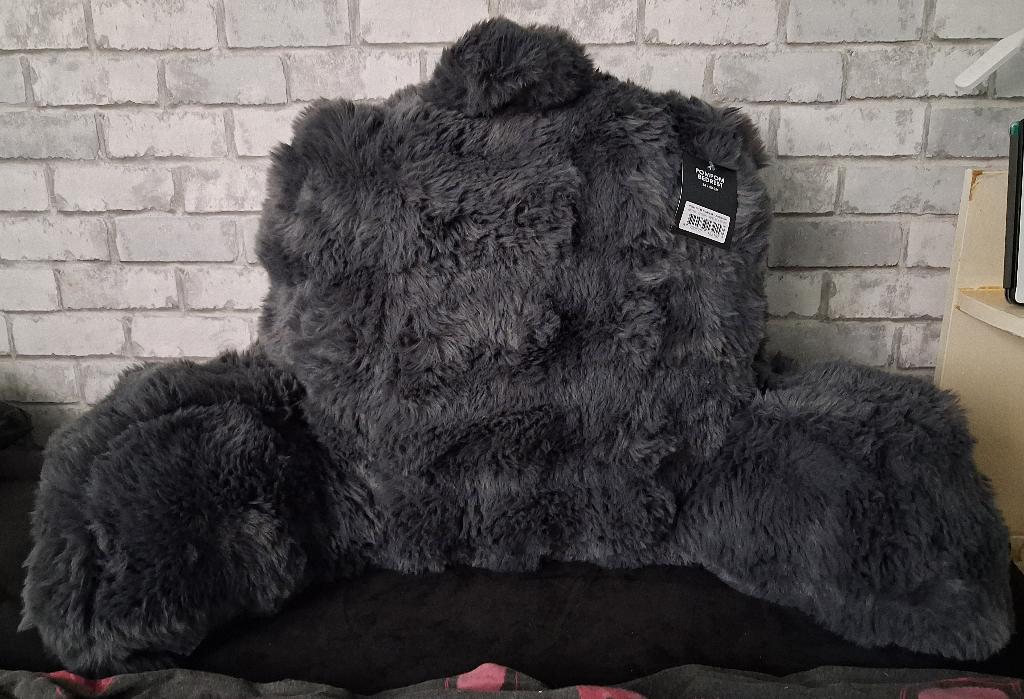 2 zachte en comfortabele Pompom Bedrest rugkussens *nieuw*, Huis en Inrichting, Ophalen of Verzenden, Nieuw, Grijs, Overige vormen