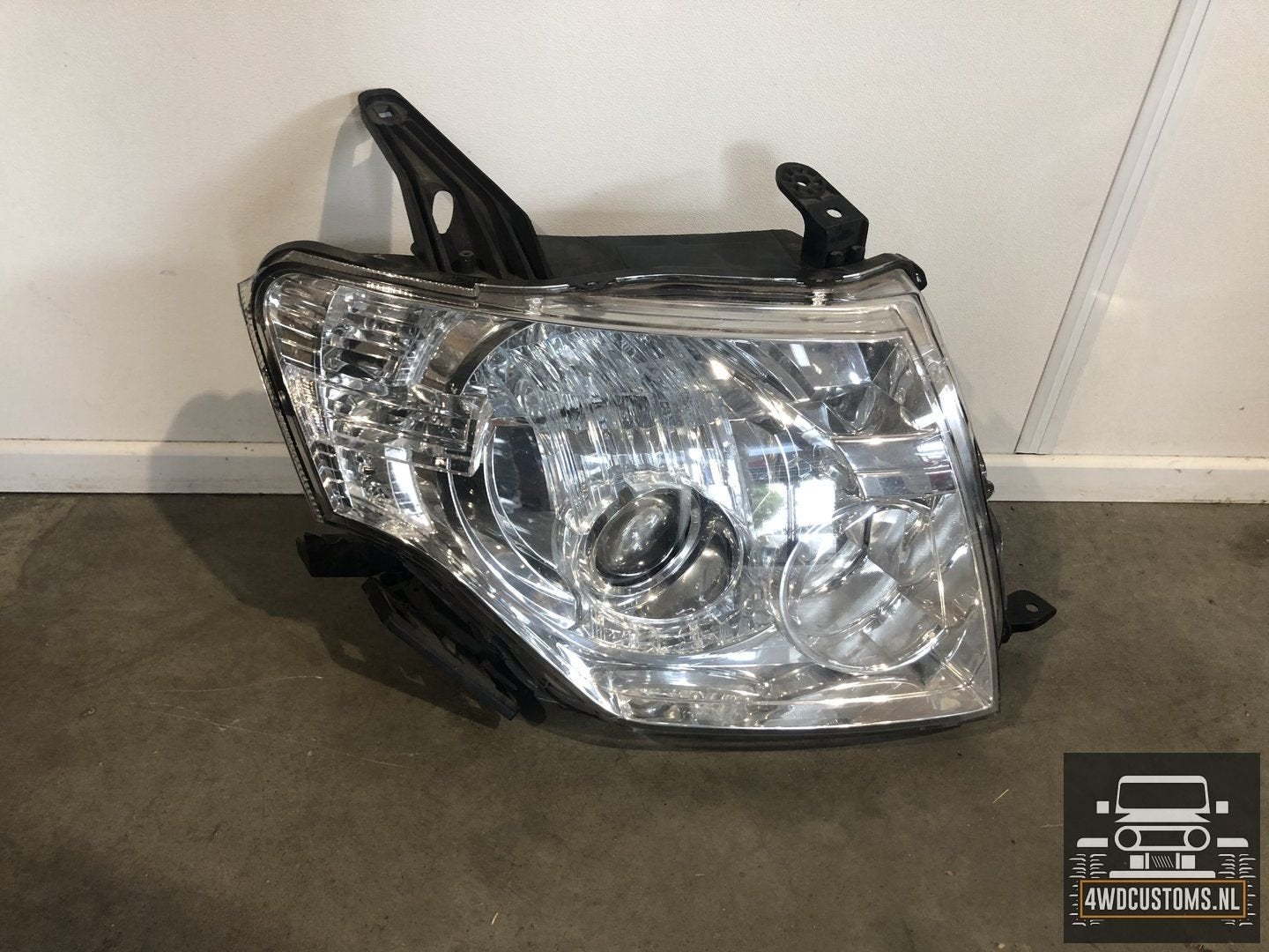 Koplamp rechtsvoor pajero, Ophalen, Gebruikt, -, -