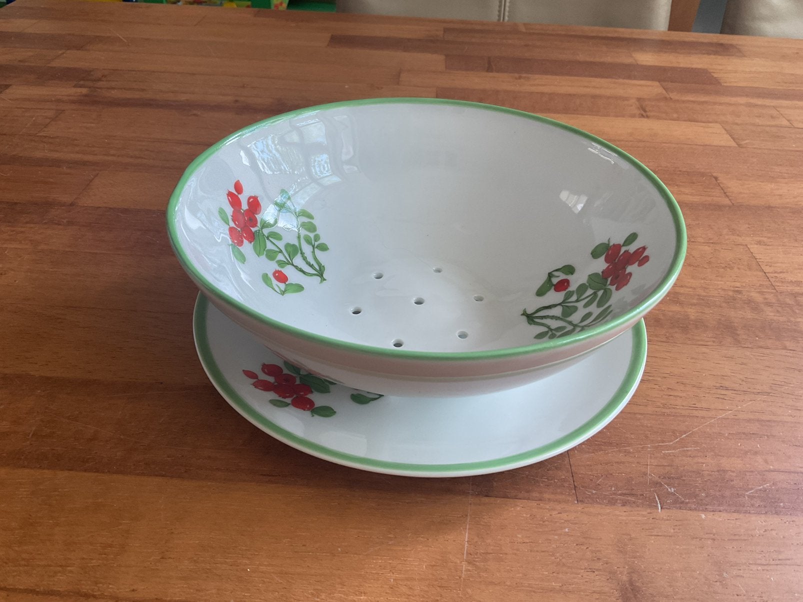 Bohemia fruittest Made in Czechoslovakia, Ophalen of Verzenden, Zo goed als nieuw, Overige stijlen, Schaal of Schalen
