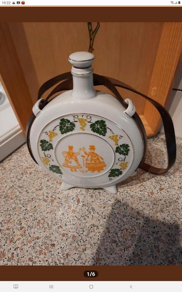 Oude porseleinen veldfles, Antiek en Kunst, Ophalen of Verzenden
