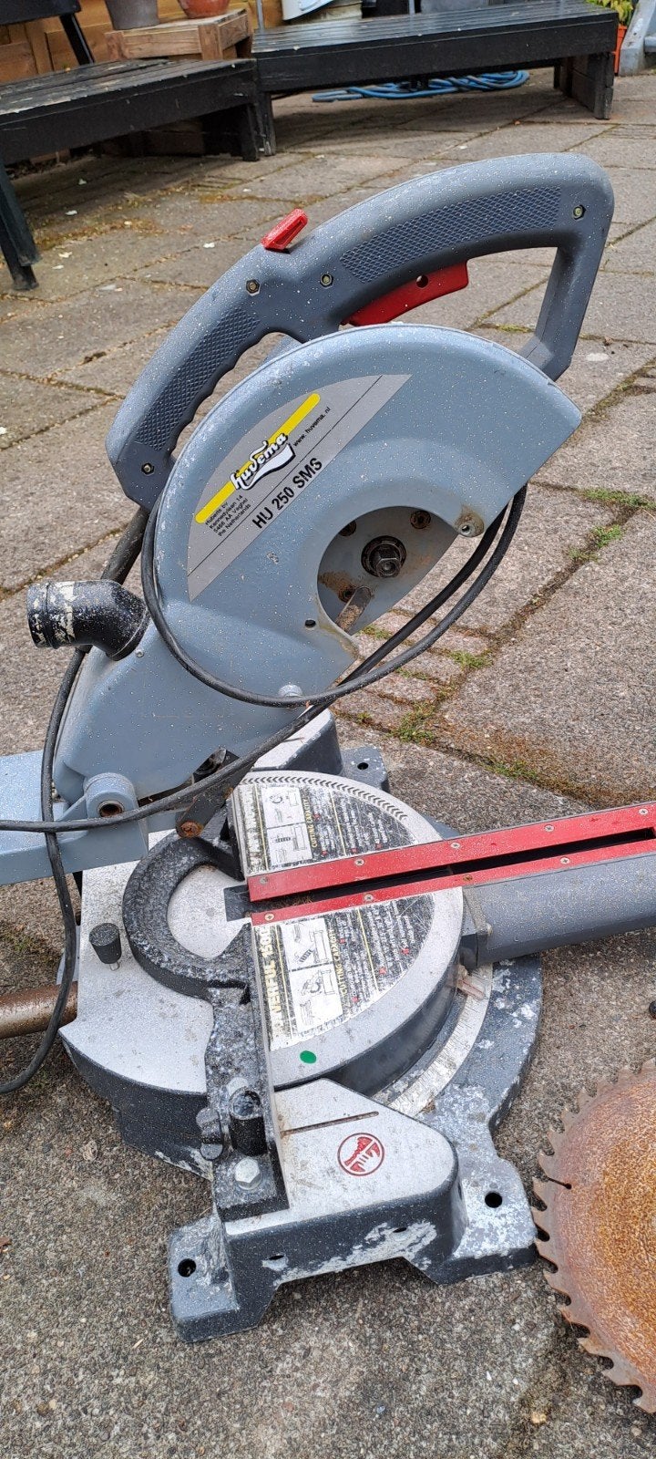 Huvema afkortzaag HU 250 SMS, Ophalen, Gebruikt
