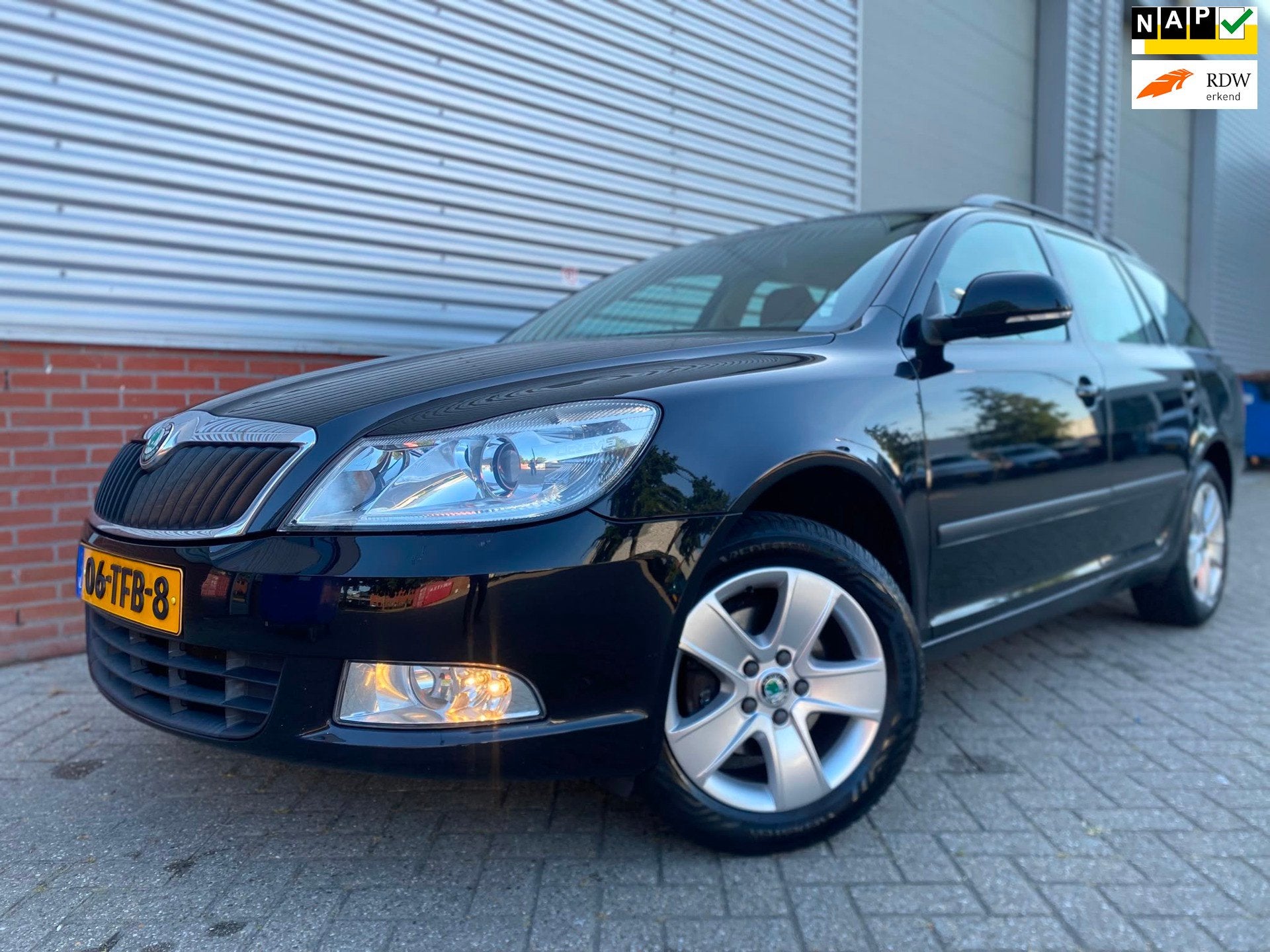 Skoda Octavia Combi 1.2 TSI Ambition Business Line, Auto's, Voorwielaandrijving, Euro 5, Gebruikt, 4 cilinders