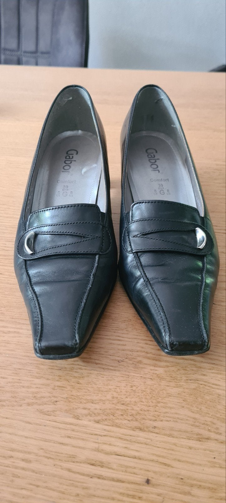 Geboren pump maat 39, Ophalen of Verzenden, Zo goed als nieuw, Zwart