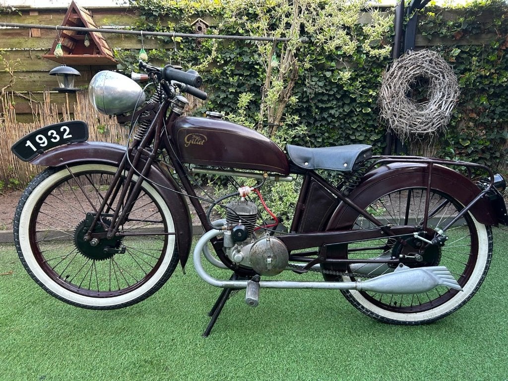 René Gillet 100cc 2 takt, Motorrijbewijs A, Handgeschakeld, 1 cilinder, 100 cc