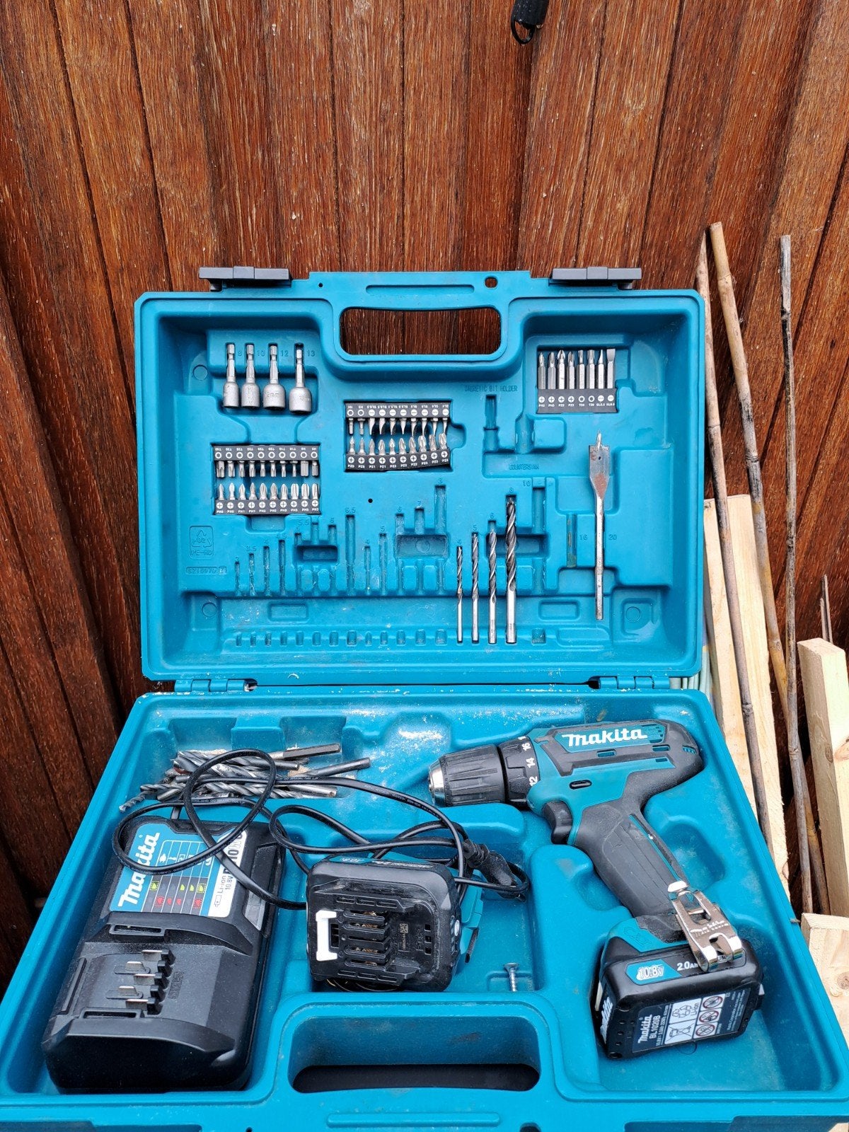 makita accutol voor de beginnende klusser, Ophalen