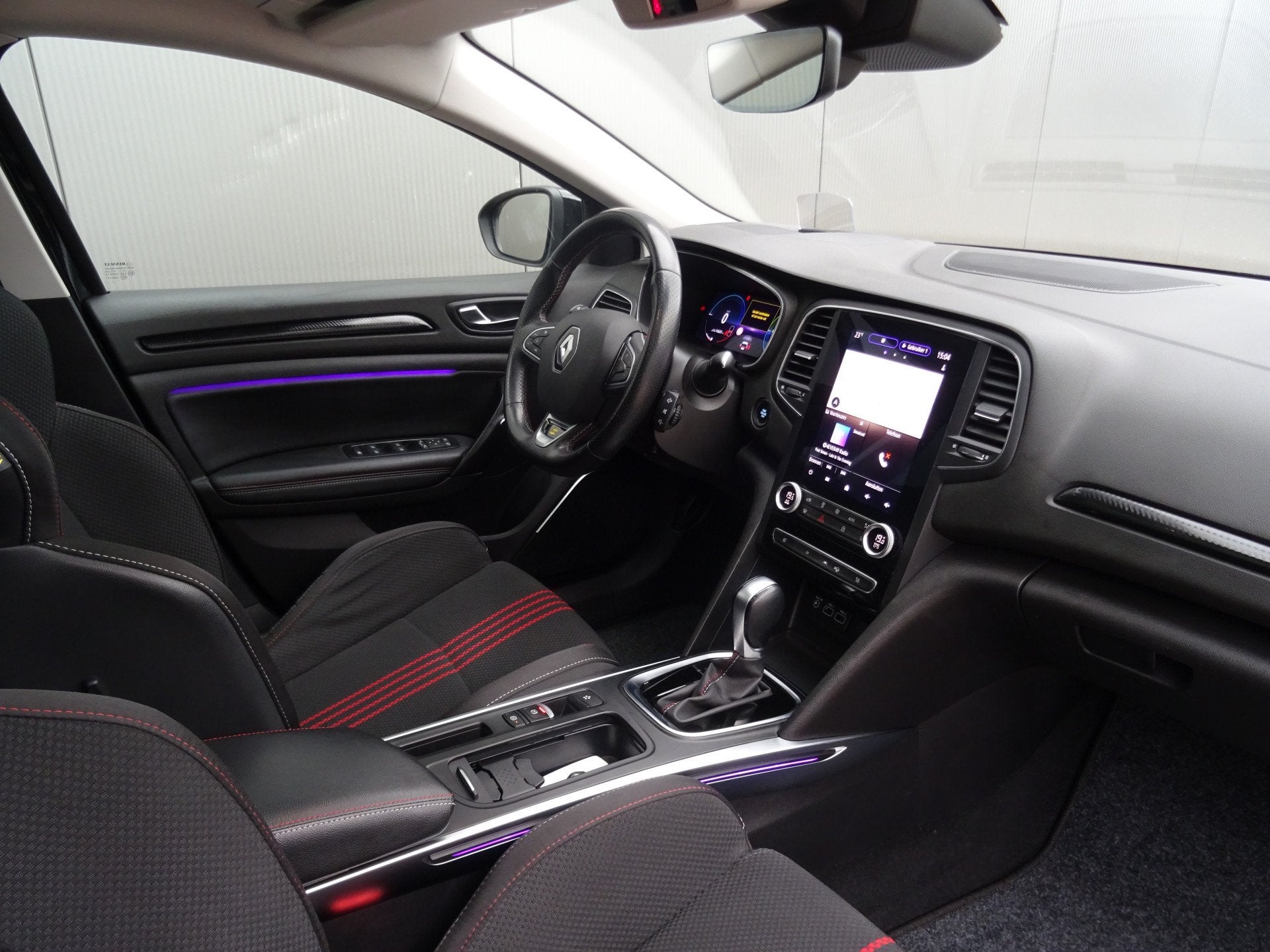 Renault Mégane Estate 1.6 E-Tech Plug-In Hybrid 160 R.S. Li, 77 km/l, Gebruikt, 4 cilinders, Leder en Stof