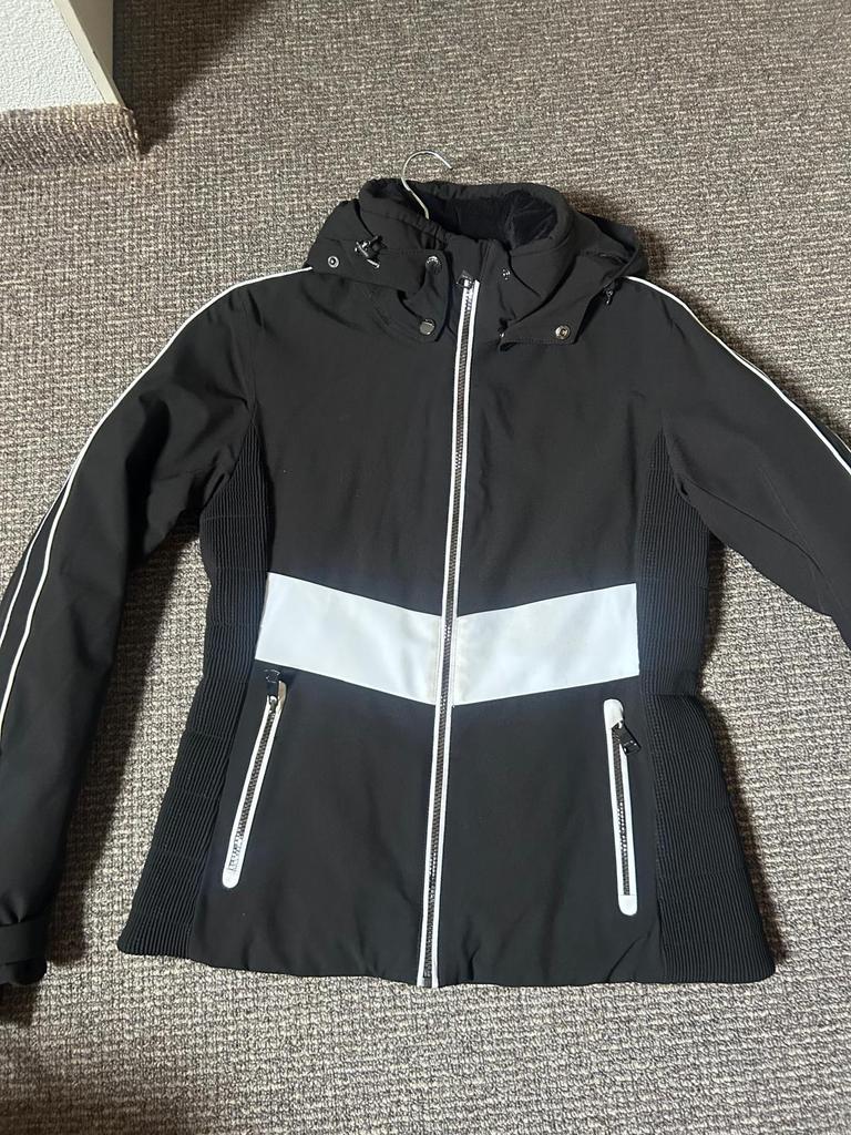 Prachtige jas van Lutha maat 38, Kleding | Dames, Wintersportkleding, Ophalen of Verzenden, Zo goed als nieuw, Maat 38/40 (M)