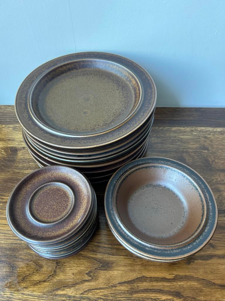 Vintage Arabia Ruska Servies - overig 17 stuks, Ophalen of Verzenden, Zo goed als nieuw, Bord(en), Overige stijlen