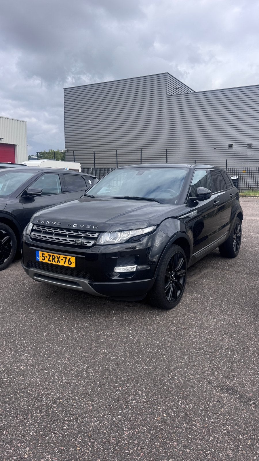 Land Rover Range Rover Evoque 2.2 ED4 2WD 2015 Zwart, Auto's, Land Rover, Voorwielaandrijving, 4 cilinders, Zwart, Particulier