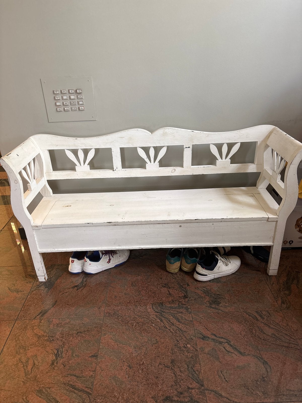 Witte houten bank met opbergruimte 152 b x79 hx 41 D, Antiek en Kunst, Ophalen