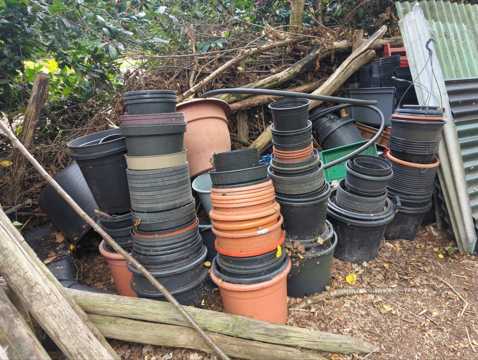 plastic potten, Tuin en Terras, Bloembakken en Plantenbakken, Ophalen, Kunststof, Gebruikt, Minder dan 30 cm
