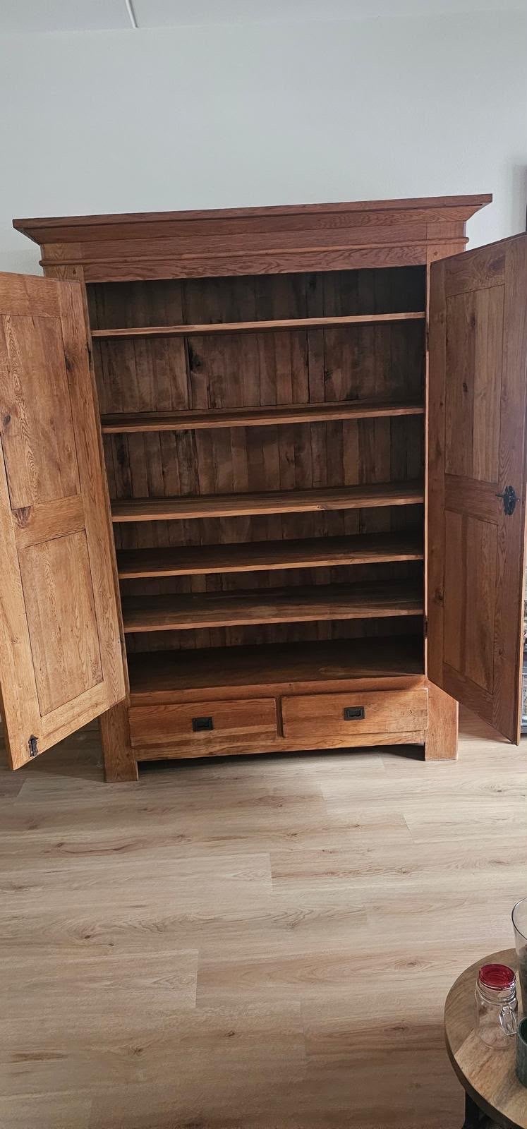 Massief eikenhouten kledingkast met planken en lades, Ophalen, 100 tot 150 cm, Eikenhout, Zo goed als nieuw