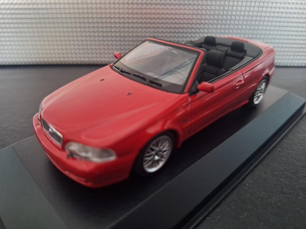 Volvo C70 Cabriolet 1998 Schaal 1:43, Hobby en Vrije tijd, Modelauto's | 1:43, Overige merken, Nieuw, Ophalen of Verzenden, Maxichamps