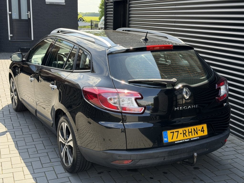 Renault Mégane Estate 1.4 TCe Bose| ZWART| LEER| CLIMA| CRU, Euro 5, Gebruikt, 4 cilinders, Leder en Stof