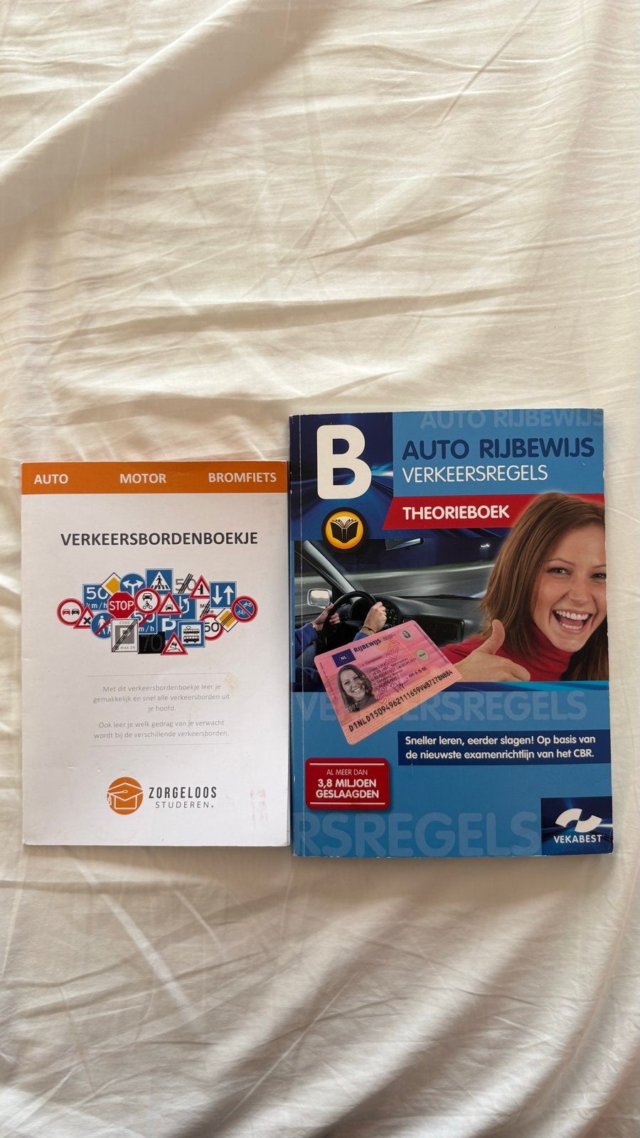 Verkeersbordenboekje en Theorieboek Auto Rijbewijs, Ophalen of Verzenden, Zo goed als nieuw, Algemeen