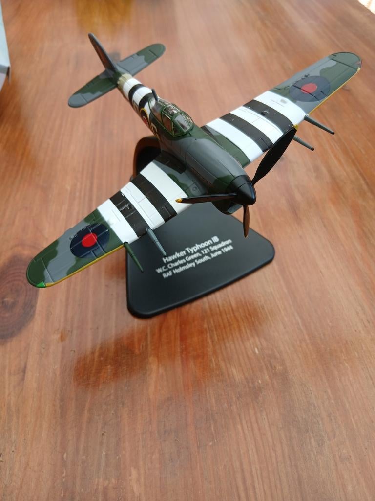 Hawker Typhoon IB Modelvliegtuig - W.C. Charles Green, Ophalen of Verzenden, Nieuw, Groter dan 1:72, Overige merken