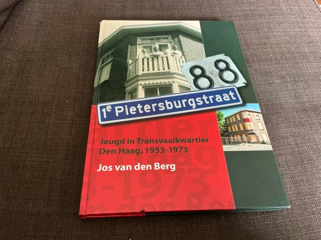 Jeugd in Transvaalkwartier Den Haag, 1953-1973 - Jos vd Berg, Ophalen of Verzenden, 20e eeuw of later, Zo goed als nieuw