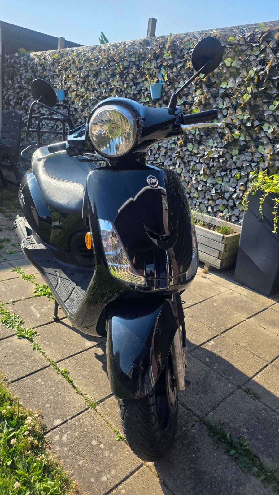 Zeer nette en top onderhouden Sym Fiddle 2 snor 60km/pu, Fietsen en Brommers, Ophalen, Zo goed als nieuw, Benzine, Fiddle