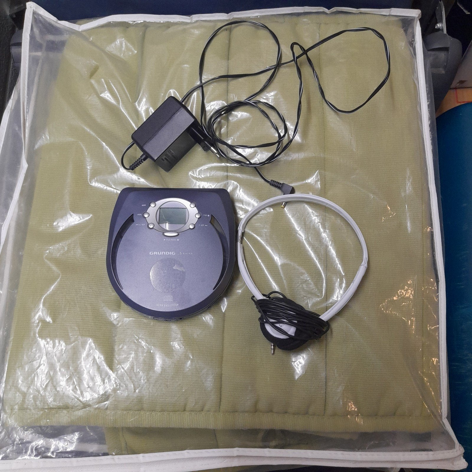 Grundig Discman. Is defect !!, Ophalen of Verzenden, Gebruikt, Overige merken