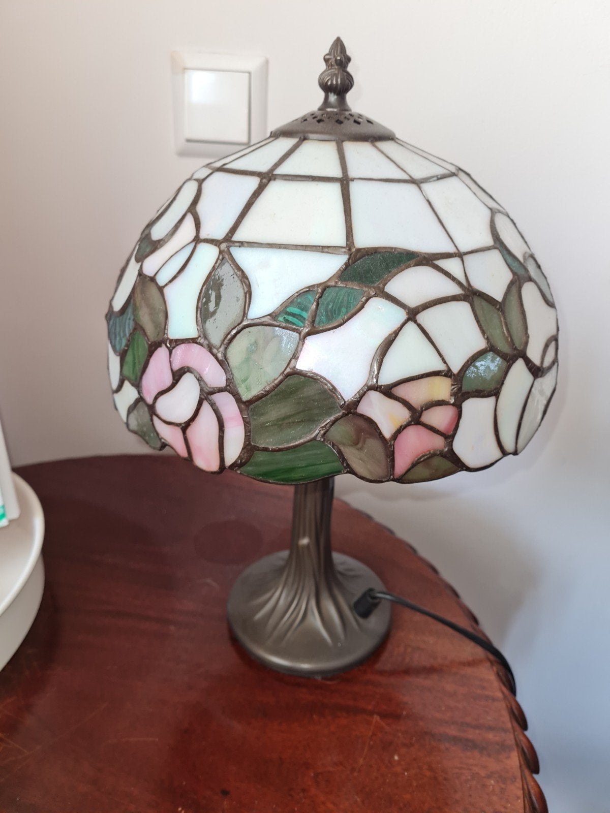 Prachtige Tiffany Tafellamp met Bloemmotief 2 stuks, Antiek en Kunst, Ophalen