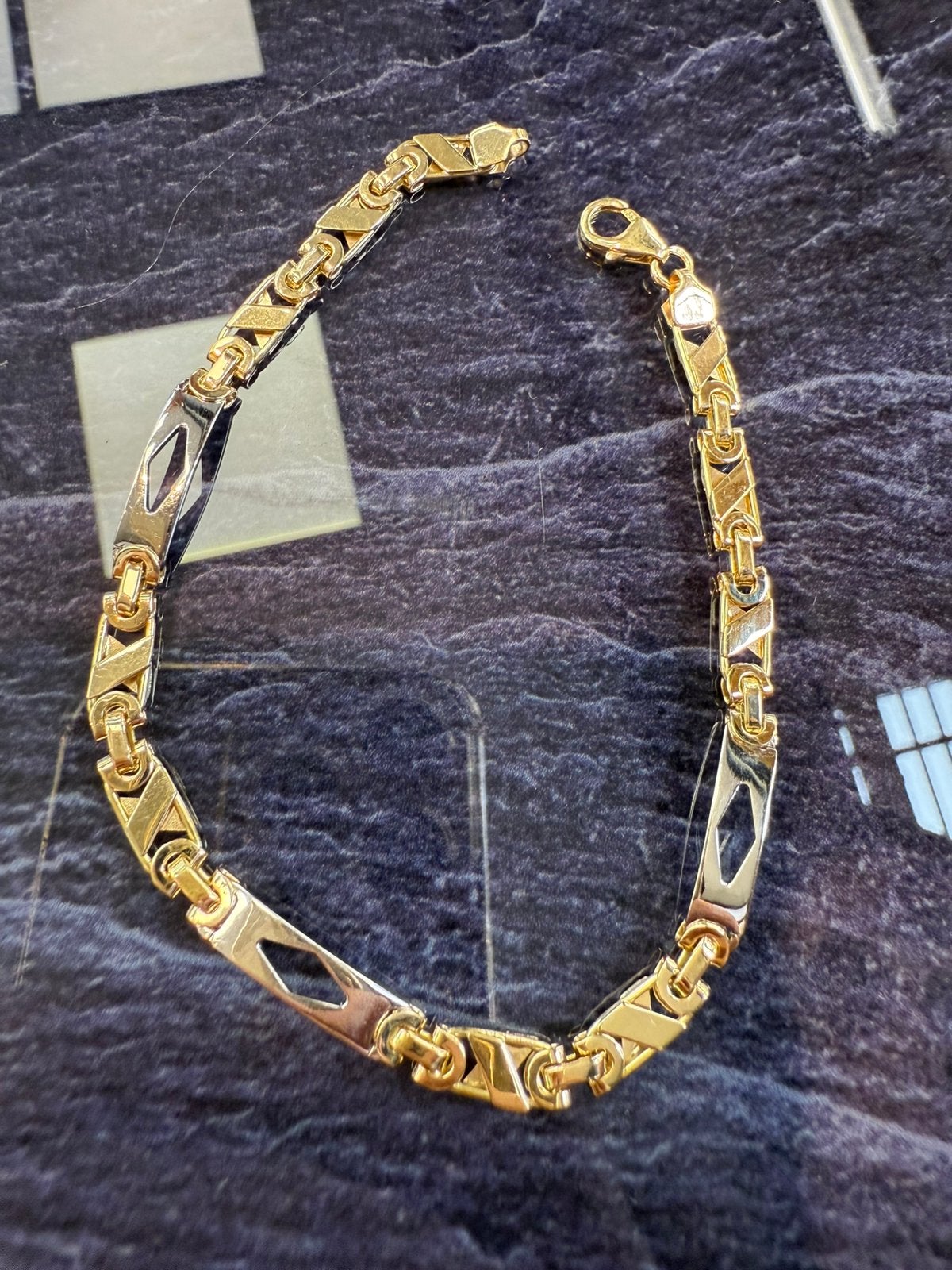 14k gouden valentino armband met witgouden tussenstukjes, Ophalen of Verzenden, Nieuw, Goud, Goud