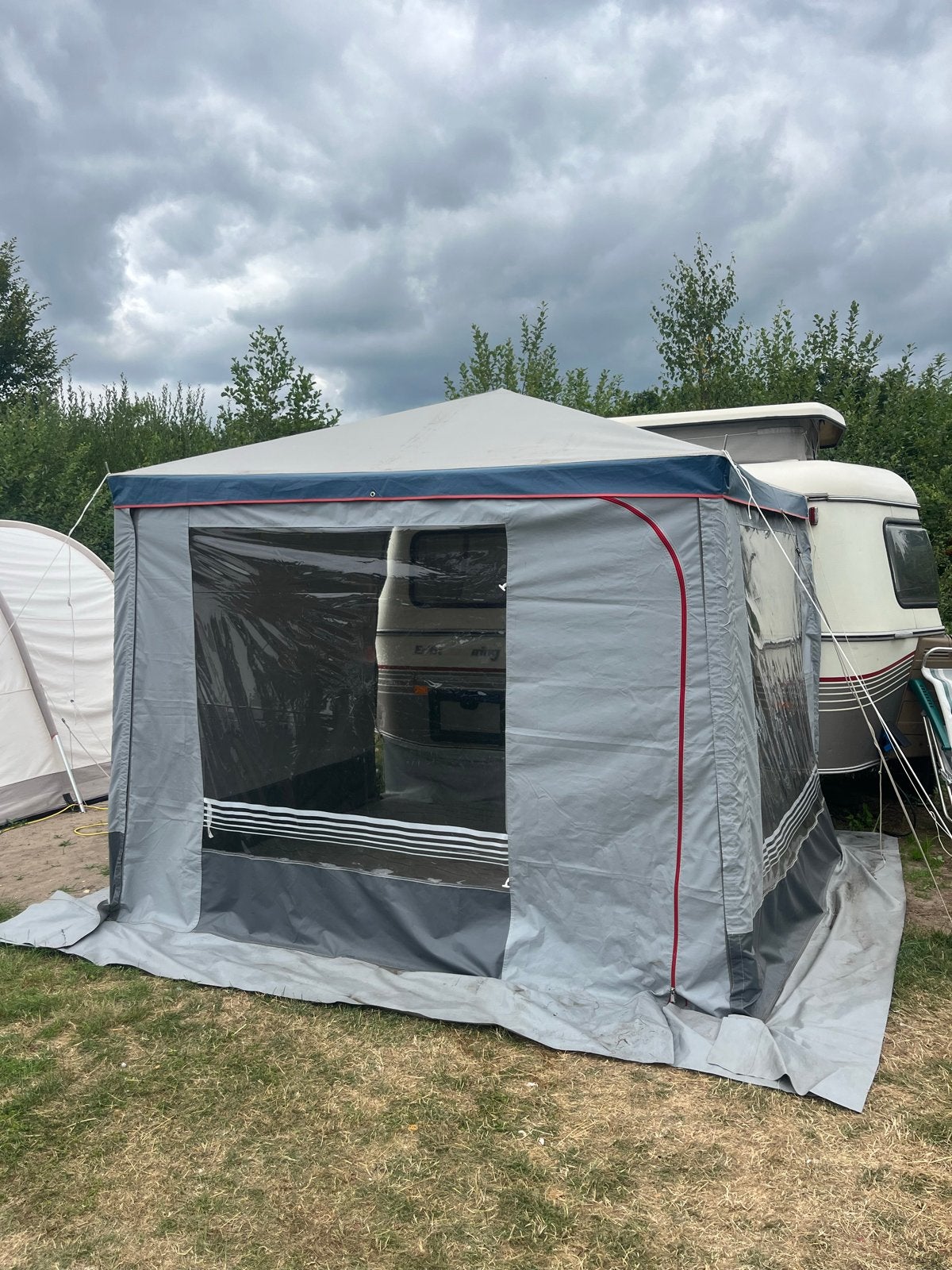 Eriba Touring Voortent in zeer goede staat, Caravans en Kamperen, Ophalen, Gebruikt