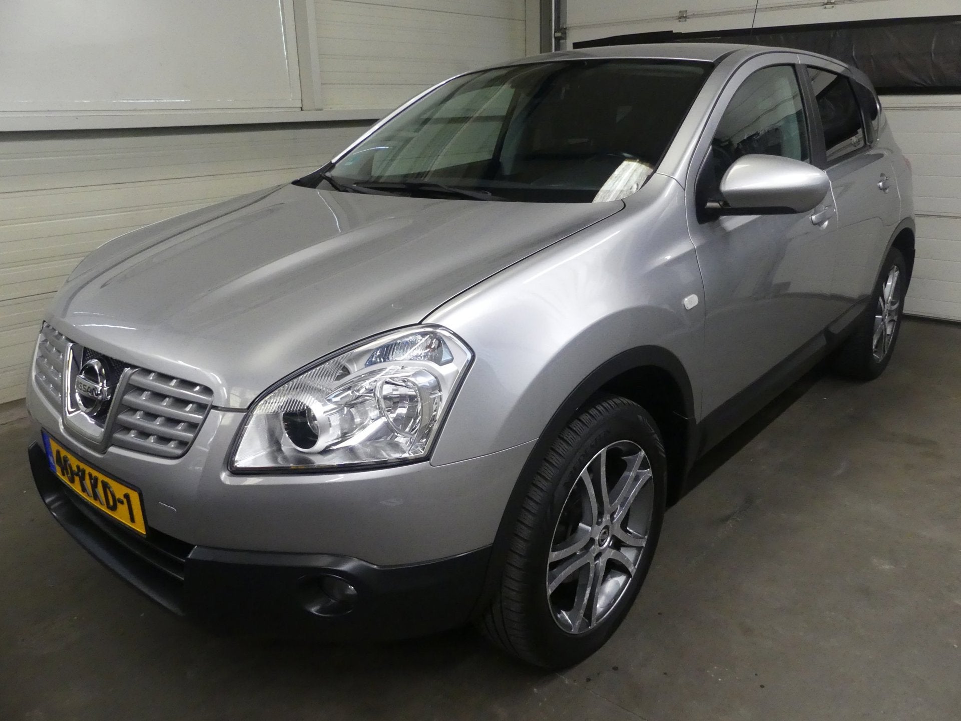 Nissan Qashqai 2.0 Acenta - Trekhaak - Airco, Voorwielaandrijving, Stof, Gebruikt, Zwart