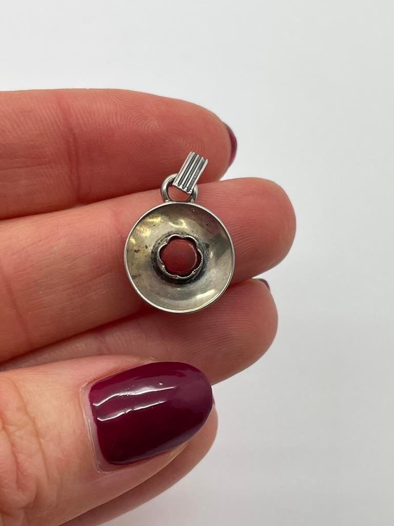 D424 Prachtige zilveren hanger met bloedkoraal, Ophalen of Verzenden, Zilver, Ketting