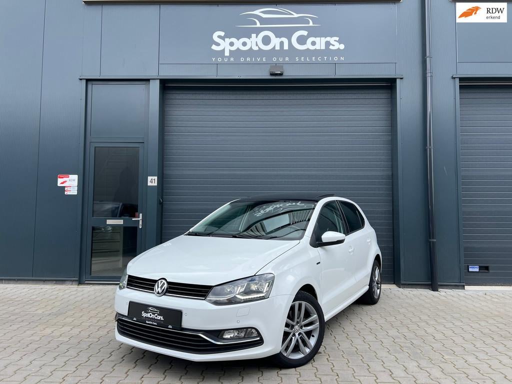 Volkswagen Polo 1.2 TSI Highline PANO LED AUTOMAAT, Gebruikt, Euro 6, Bedrijf, Grijs