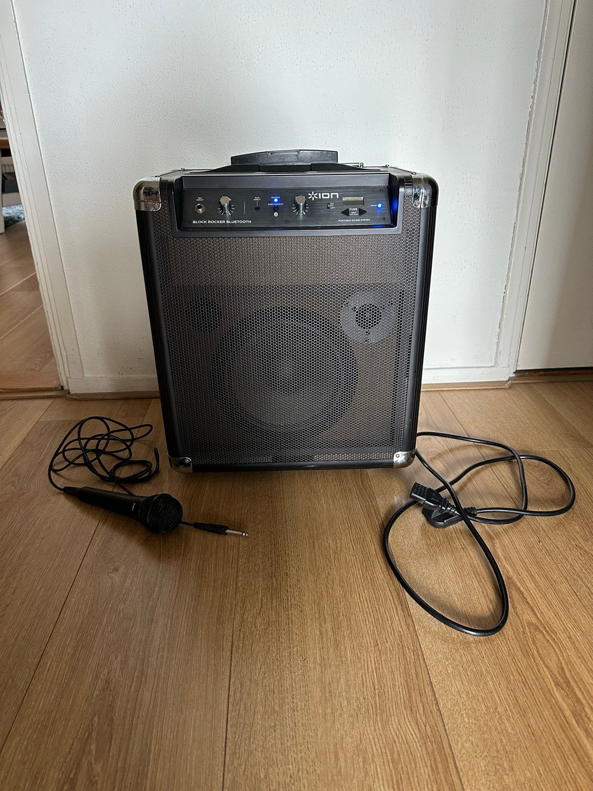 Ion Block Rocker Bluetooth Draagbare Speaker met Microfoon, Audio, Tv en Foto, Luidsprekers, Gebruikt, Overige typen, Overige merken