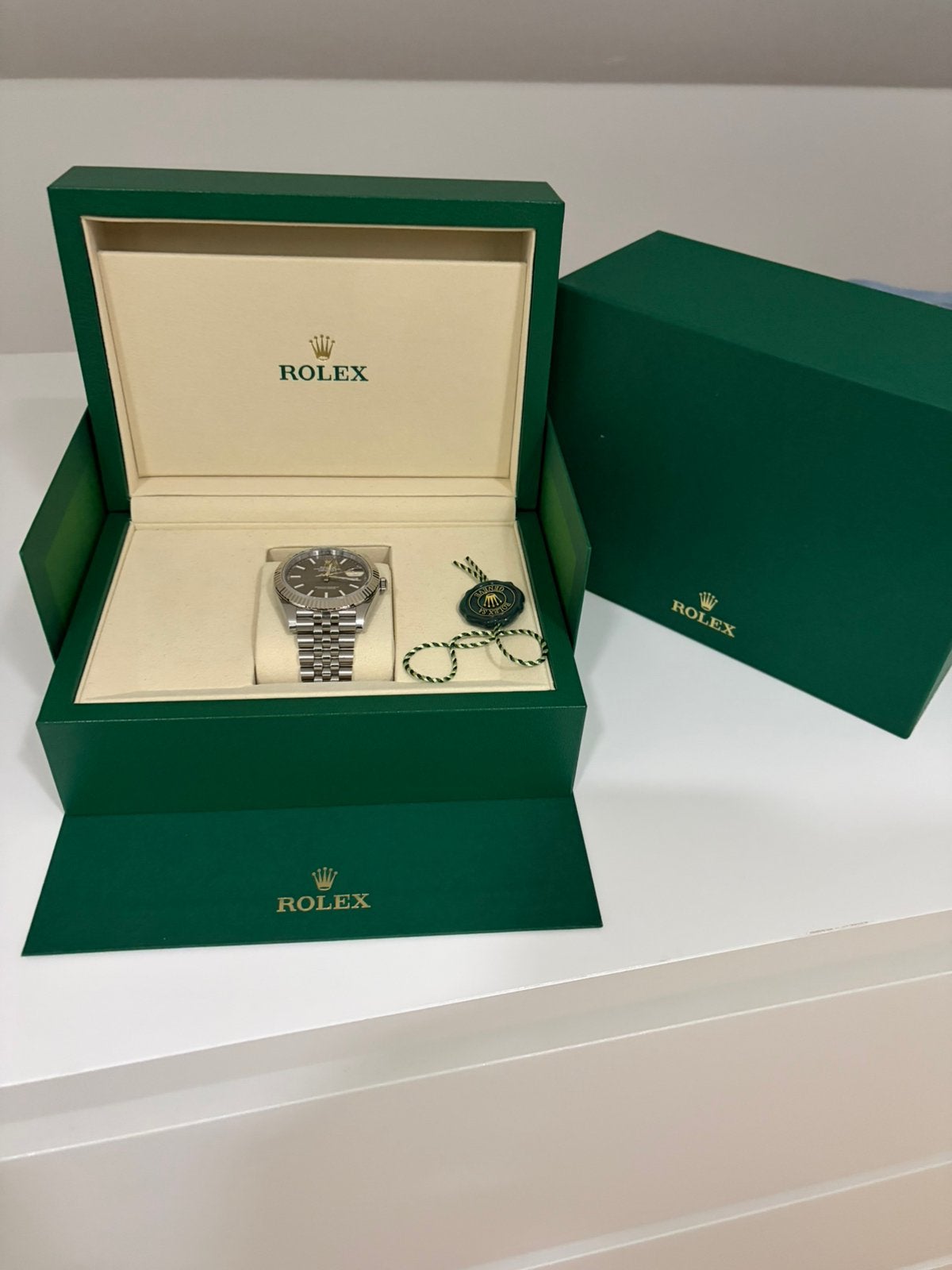 Te koop Rolex Datejust 41 Oystersteel ref: 126334-0014, Sieraden, Tassen en Uiterlijk, Horloges | Heren, Ophalen, Zo goed als nieuw