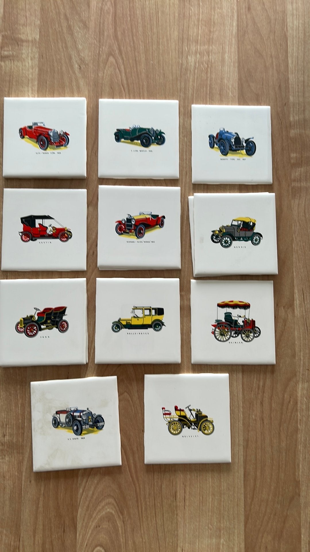 Tegeltjes met afbeeldingen van oude auto’s, Ophalen