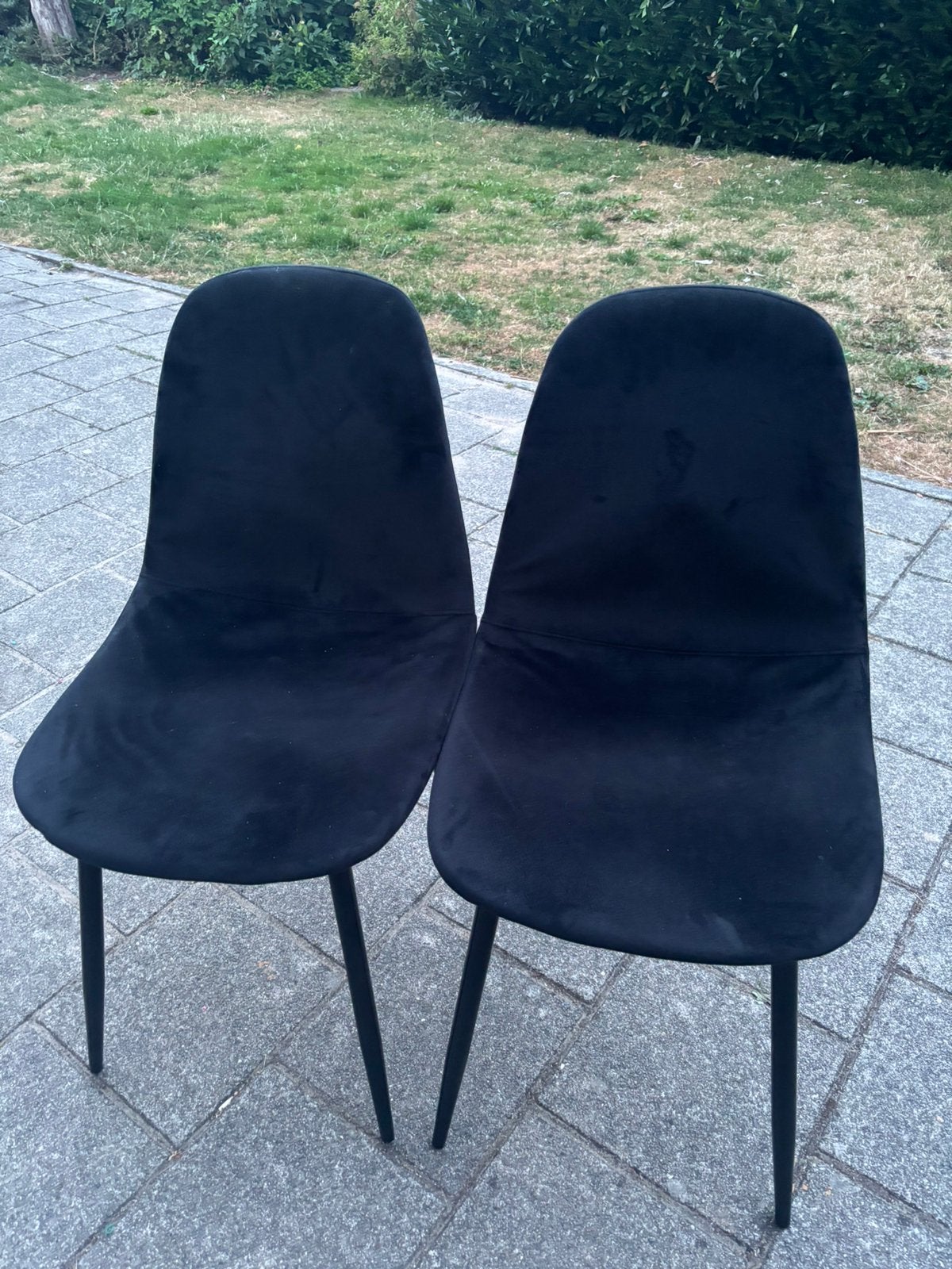 2 zwart eetstoelen, Ophalen of Verzenden, Zo goed als nieuw, Zwart, Vier