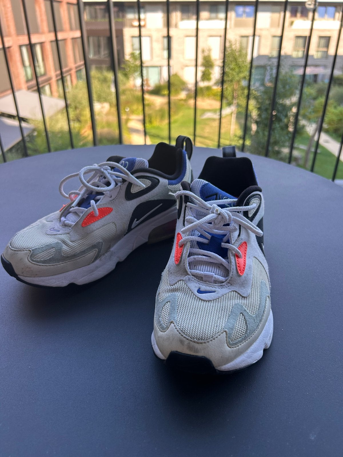 Nike Air Max 200 sneakers - Maat 37.5, Ophalen of Verzenden, Gedragen, Overige kleuren, Sneakers of Gympen