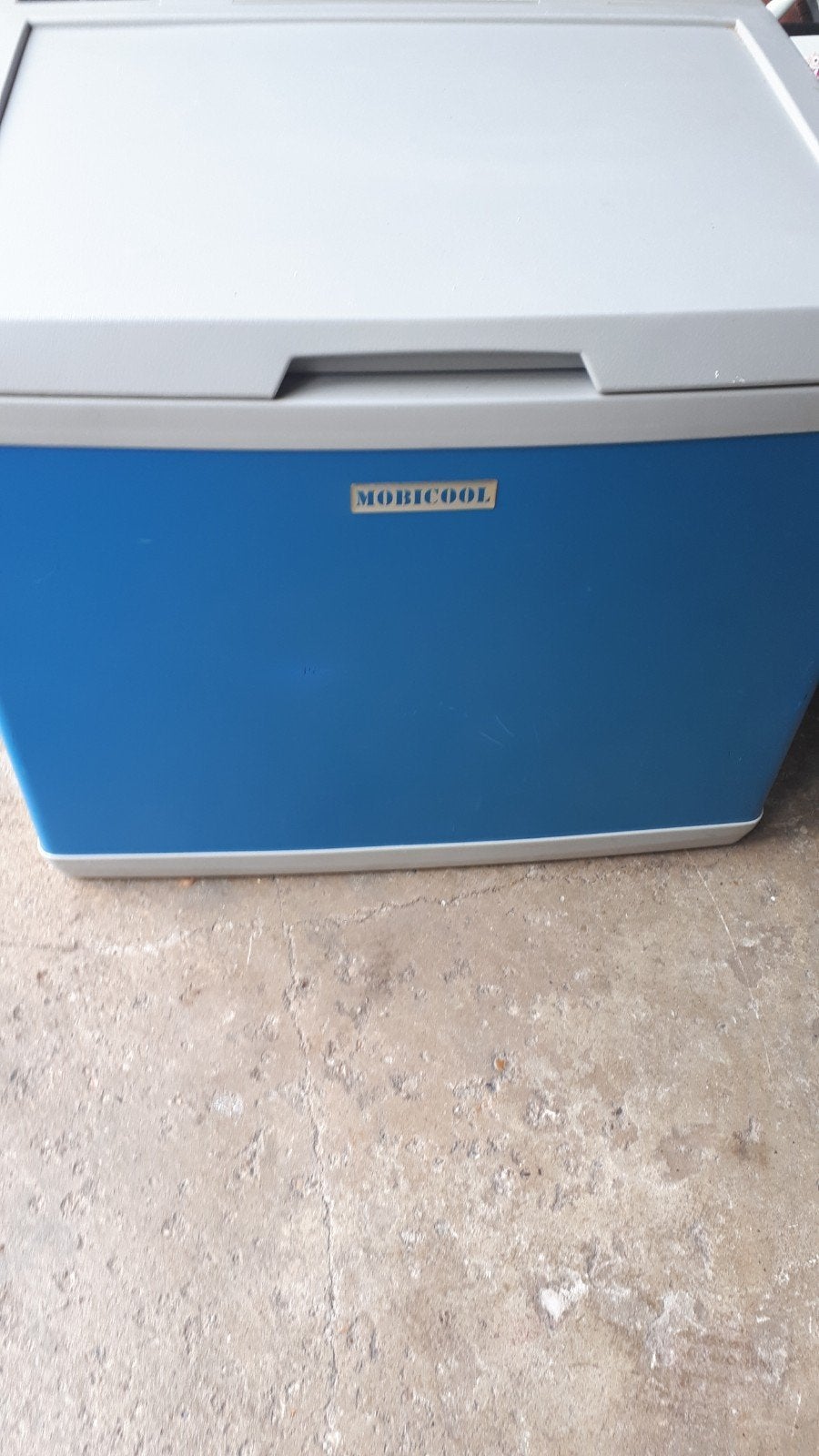 mobicool  koelbox  220 volt en gas, Ophalen, Gebruikt, Elektrisch
